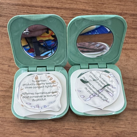 Clinique Touch Base for Eyes in Canvas and Up-Lighting. No box - Picture 2 of 5